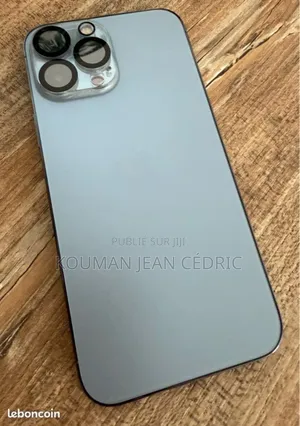 Nouveau Apple iPhone 13 128 GB Blanc