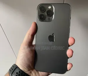 Nouveau Apple iPhone 13 128 GB Blanc