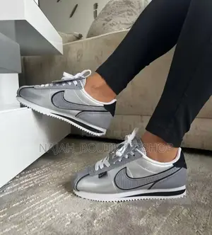 Nike Cortez « All Petals United