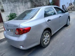 Toyota Corolla 2016 Gris