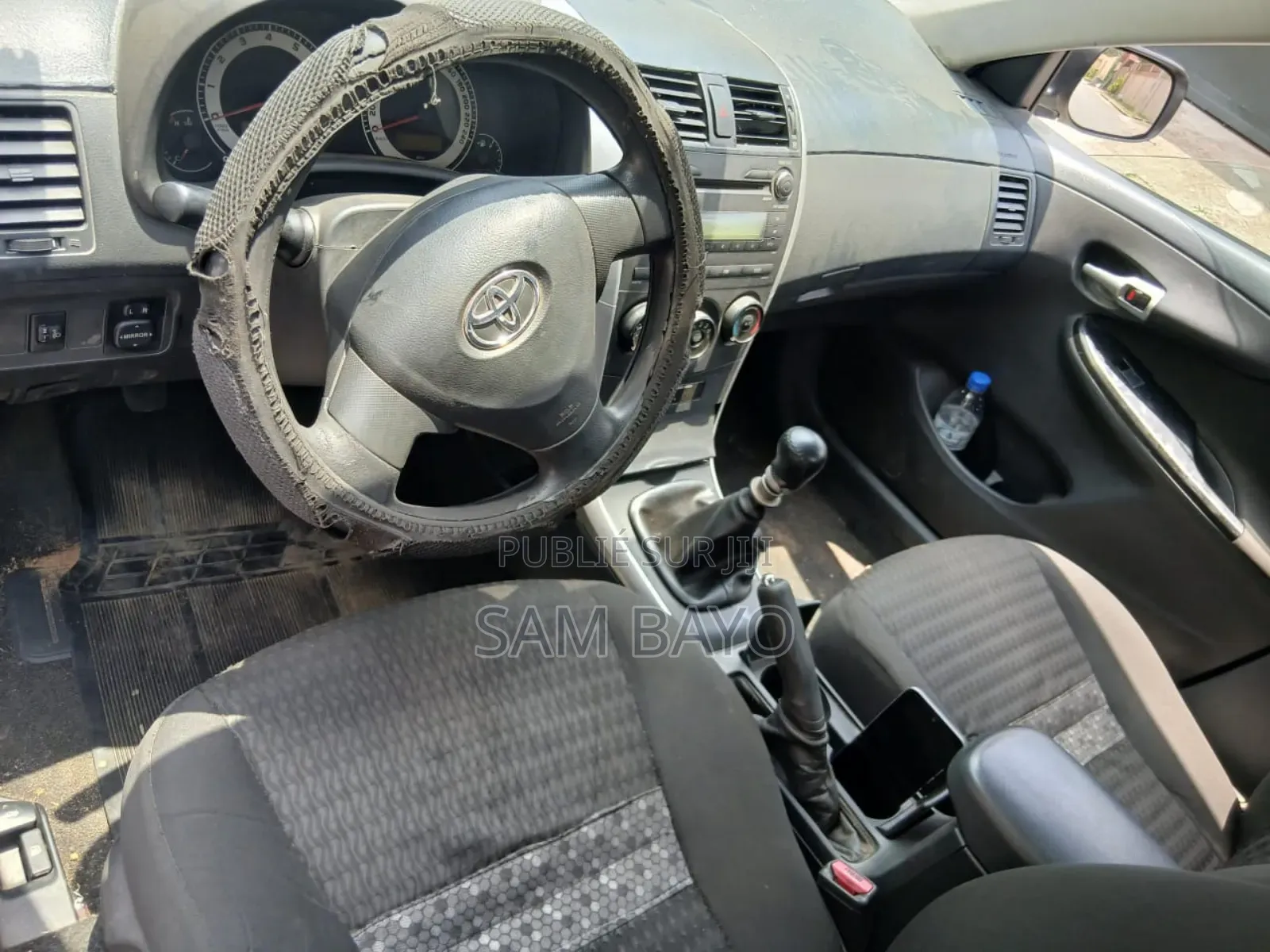 Toyota Corolla 2016 Gris