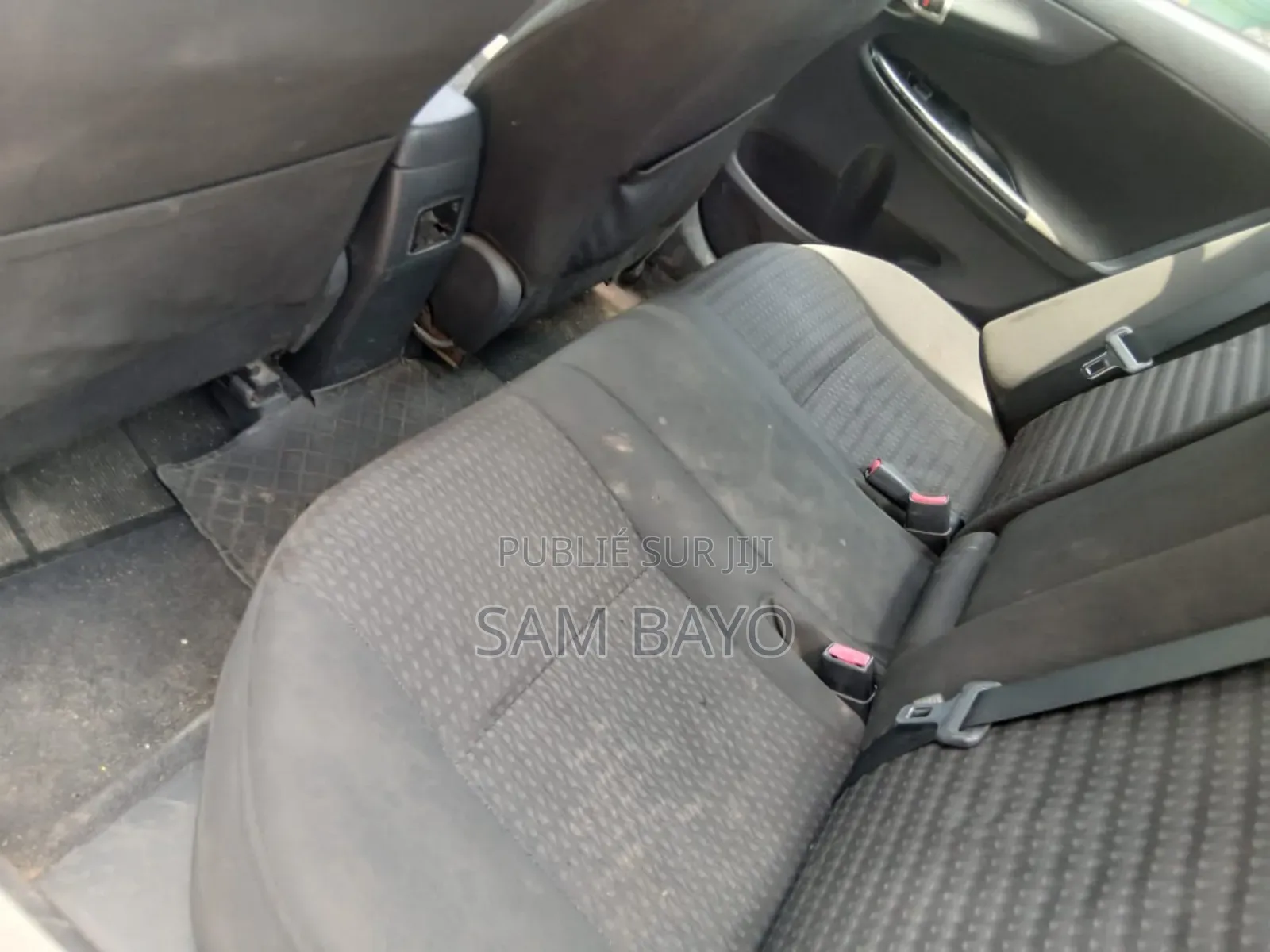 Toyota Corolla 2016 Gris