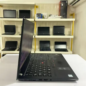 Ordinateur portable Lenovo Thinkpad T490s 16GB Intel Core i7 SSD 256GB