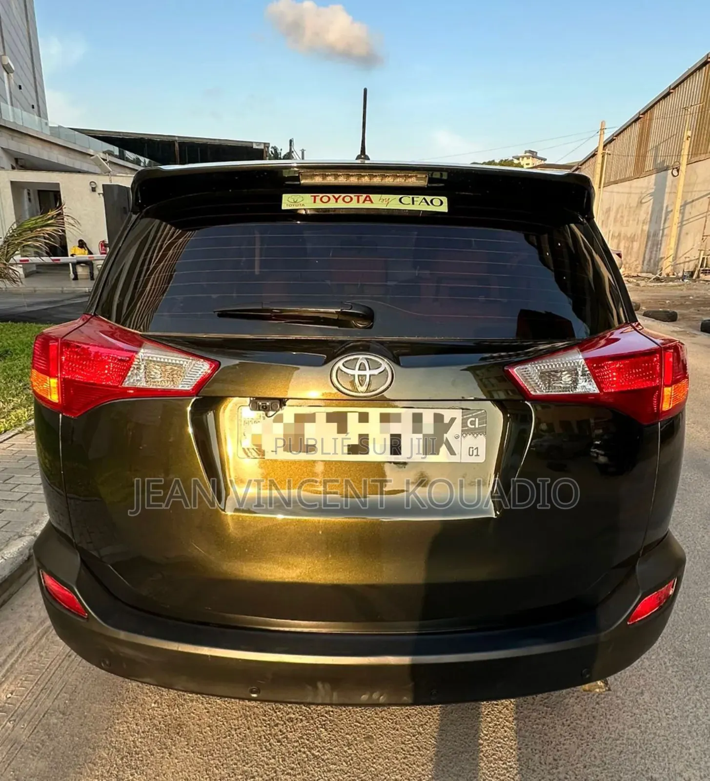 Toyota RAV4 LE 4dr SUV (2.5L 4cyl 6A) 2014 Noir