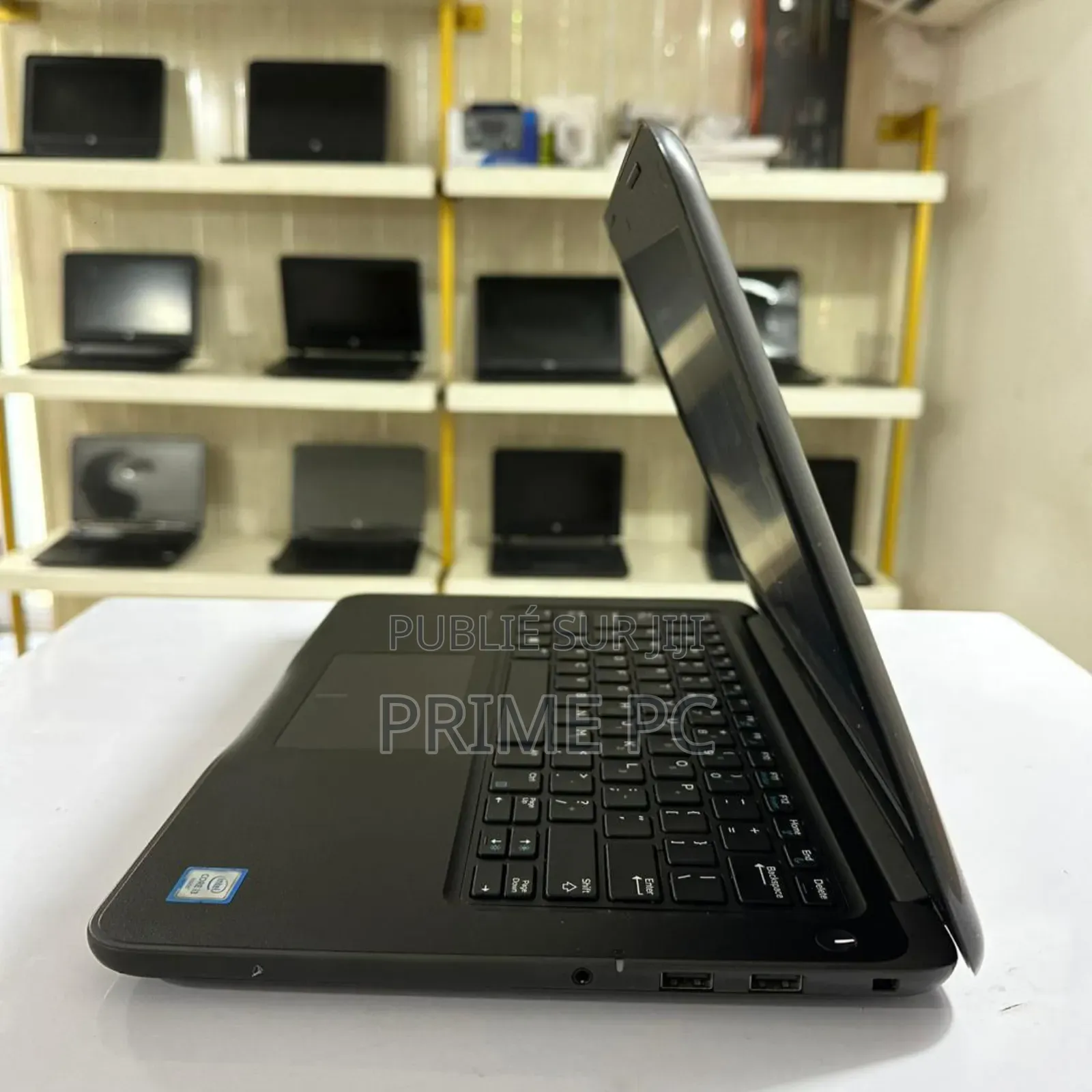 Ordinateur portable Dell Latitude 3380 4GB Intel Core i3 SSD 128GB
