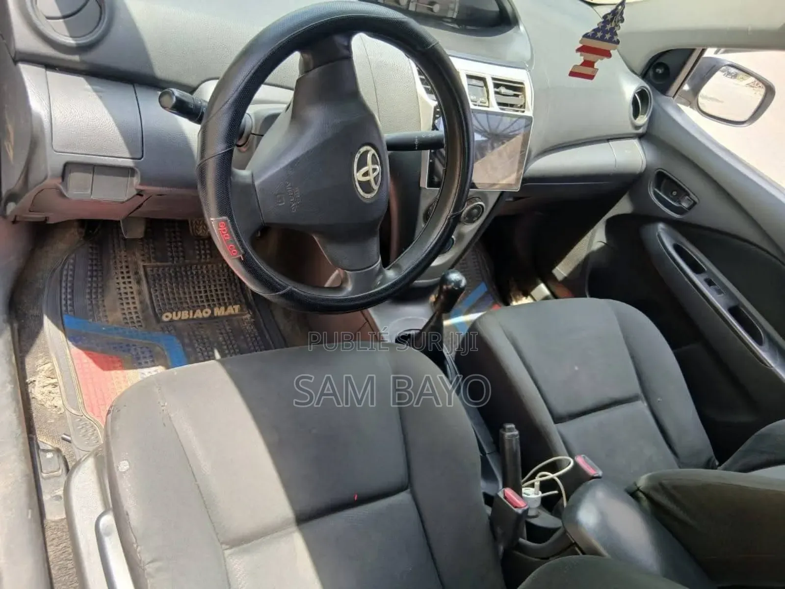 Toyota Yaris 2009 Gris