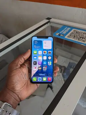 Apple iPhone 11 Pro 64 GB Autre