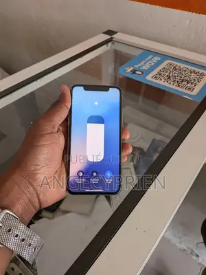 Apple iPhone 11 Pro 64 GB Autre