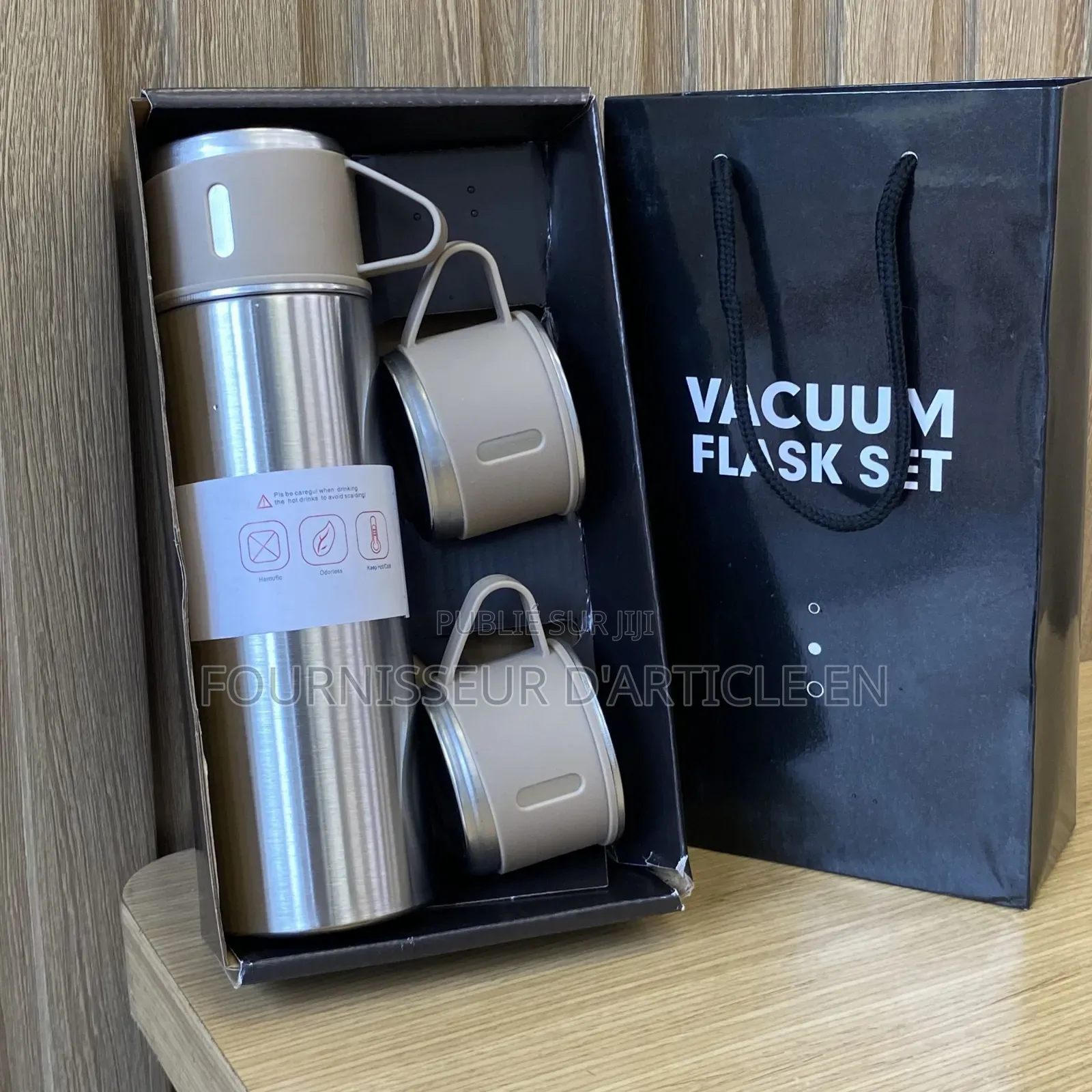 Nouvelle Tasse Isotherme, Vendu Uniquement en Gros