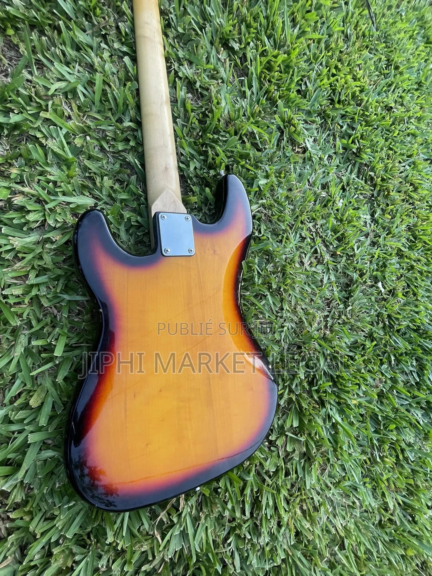 Guitare Basse Quatre 4 Cordes Importe Casi Neuf