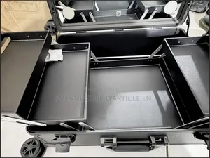 Mallette De Maquillage Professionnelle Pour Maquilleurs.