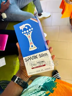 Nouveau Tecno Spark Slim 256 GB Noir