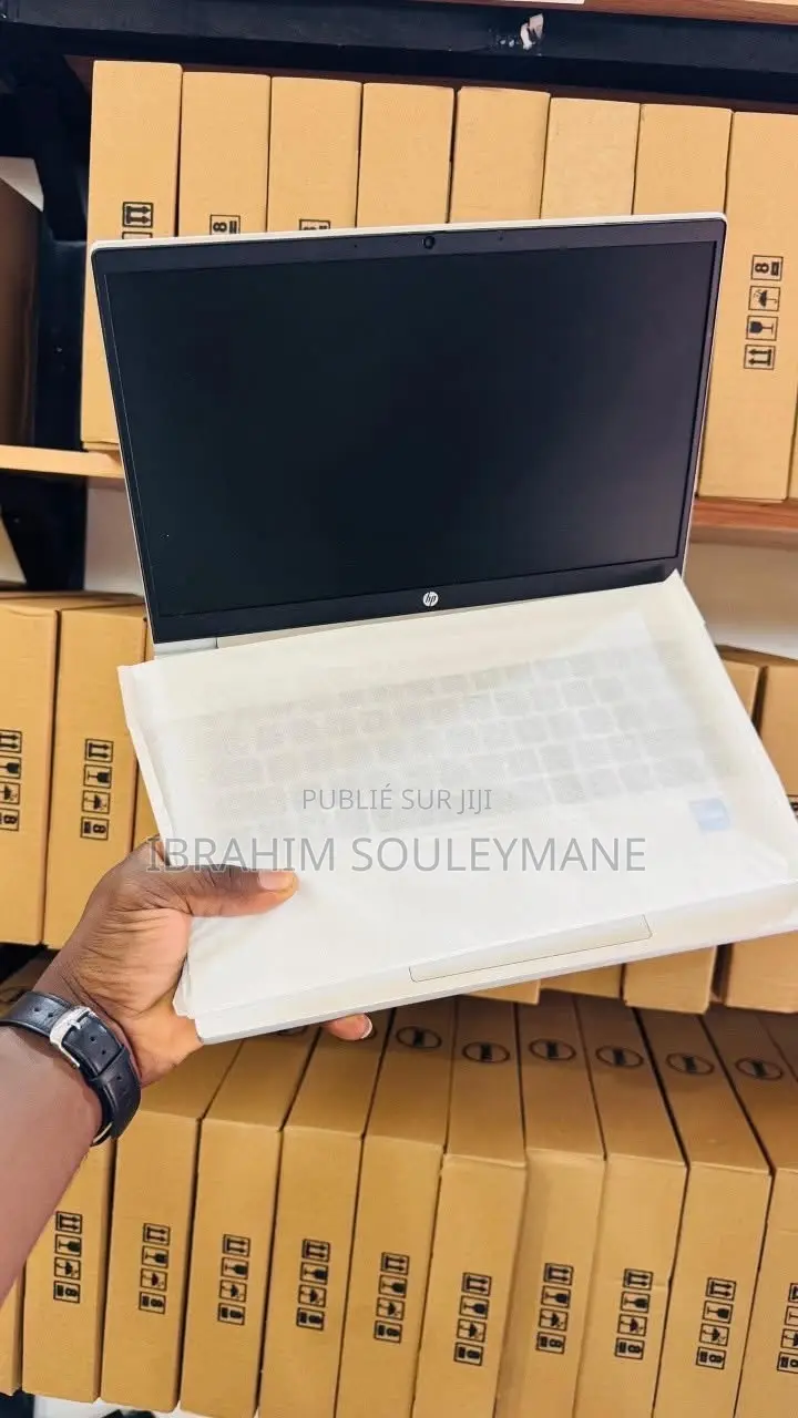 Nouveau HP EliteBook 840 G3 32GB Intel Core 5 SSD 512GB