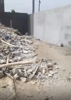 Vente De 1000m2 À Angre Bessikoi