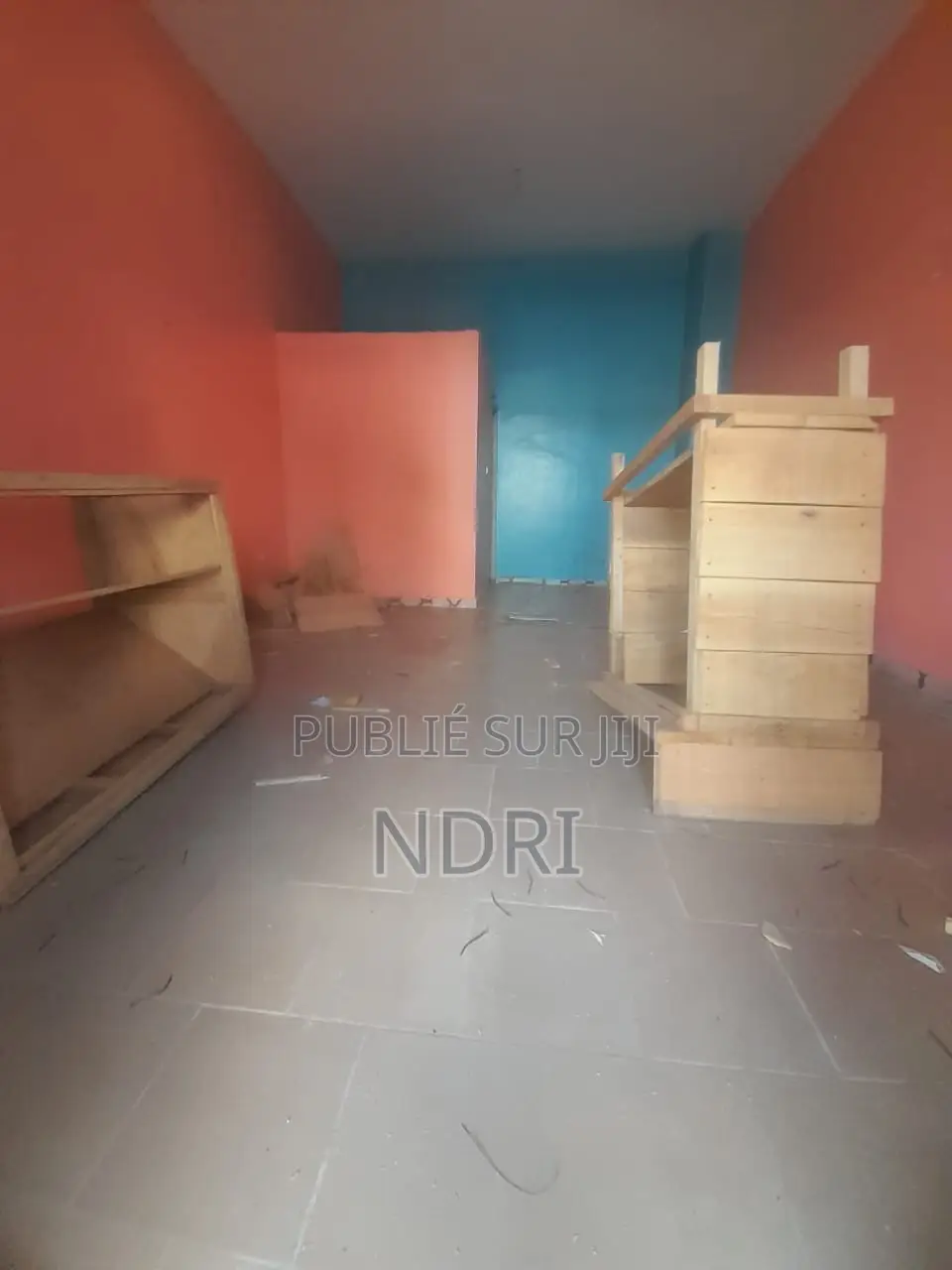 2chbre Appartement dans Building House, Cocody à Vendre