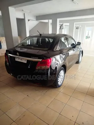 Suzuki Dzire 2025 Gris