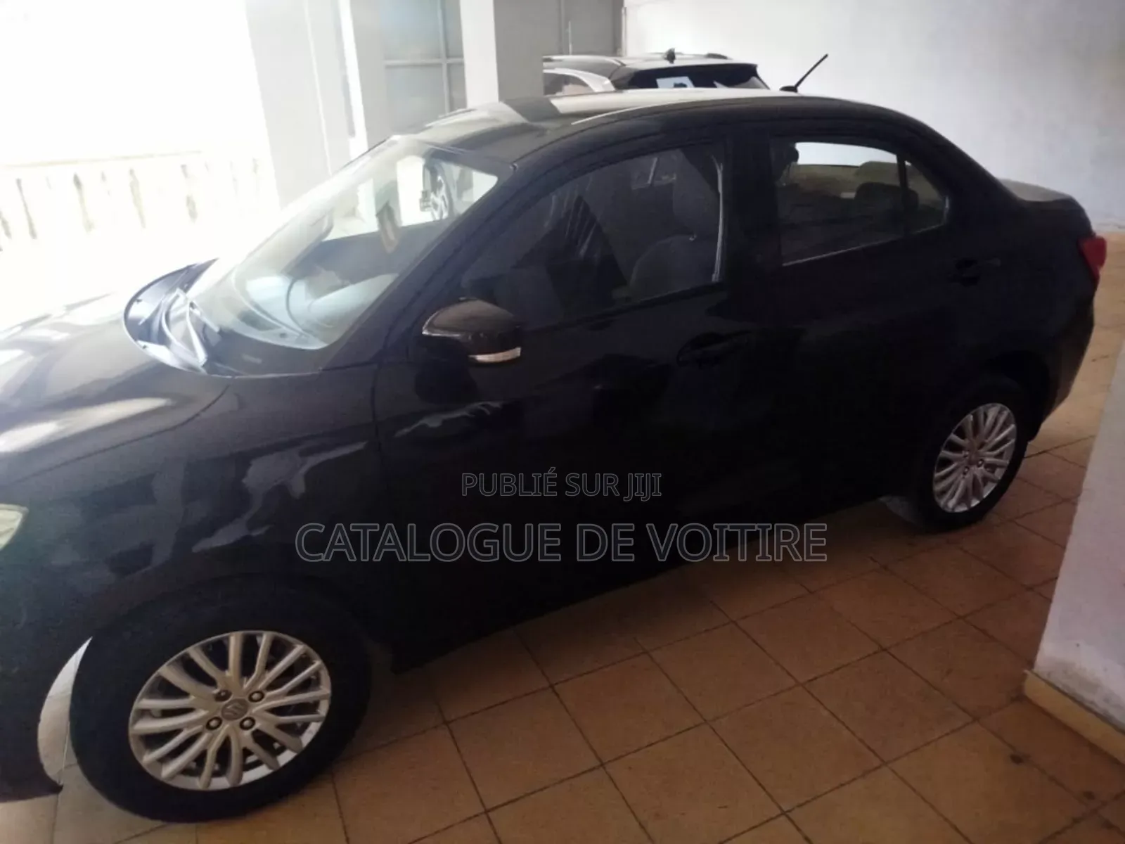 Suzuki Dzire 2025 Gris