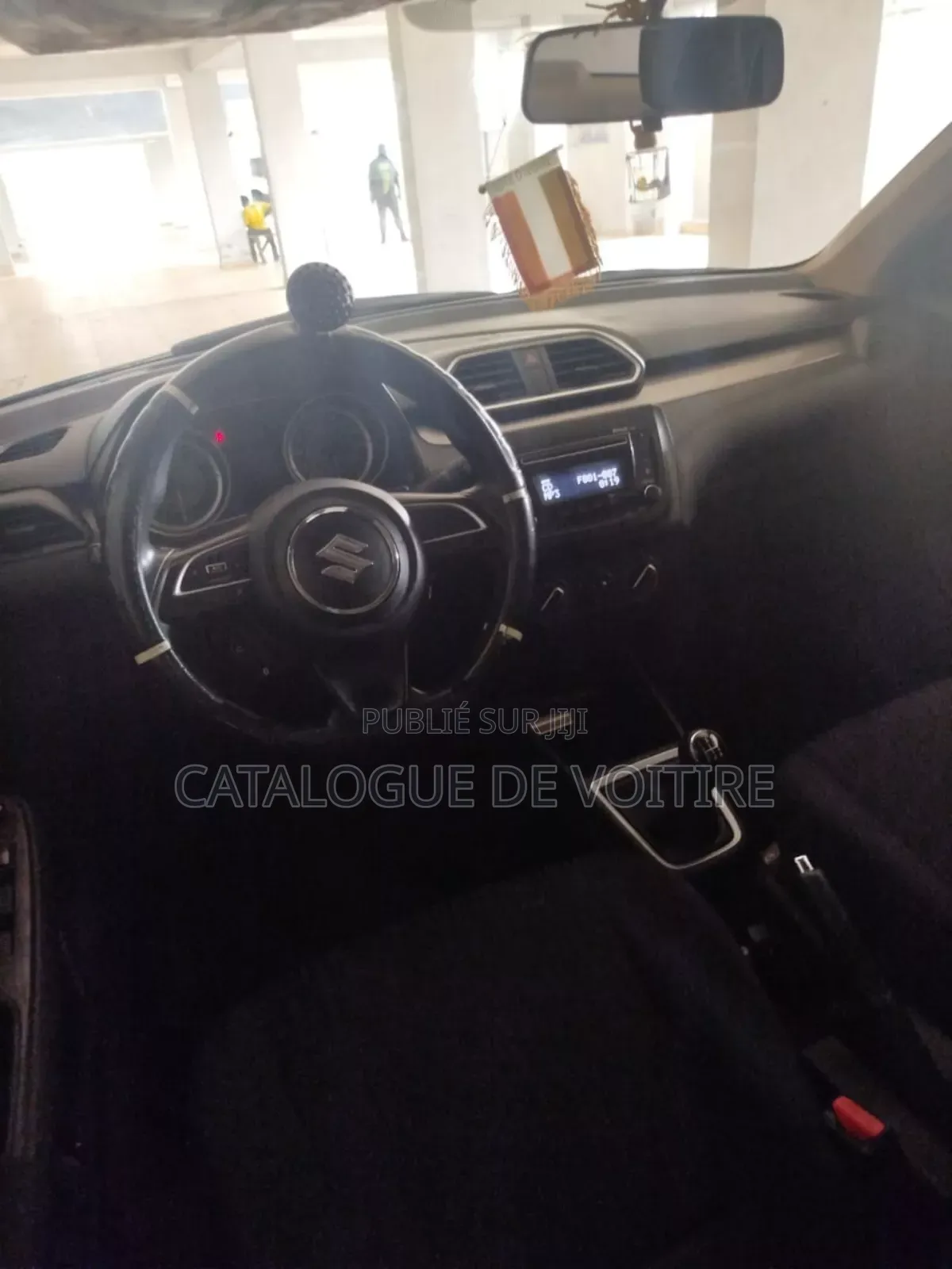 Suzuki Dzire 2025 Gris