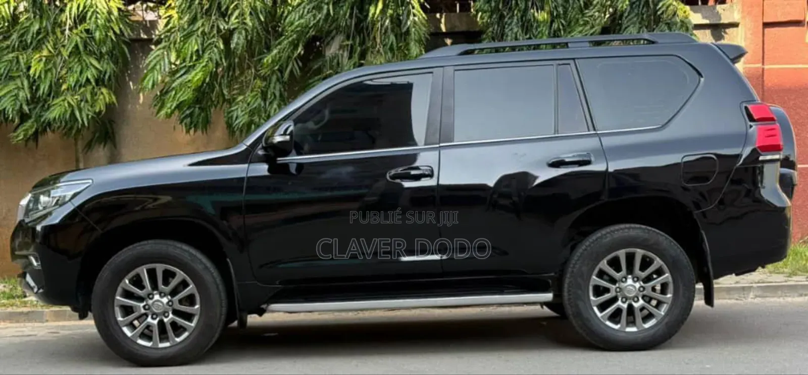 Toyota Land Cruiser Prado 2020 Noir