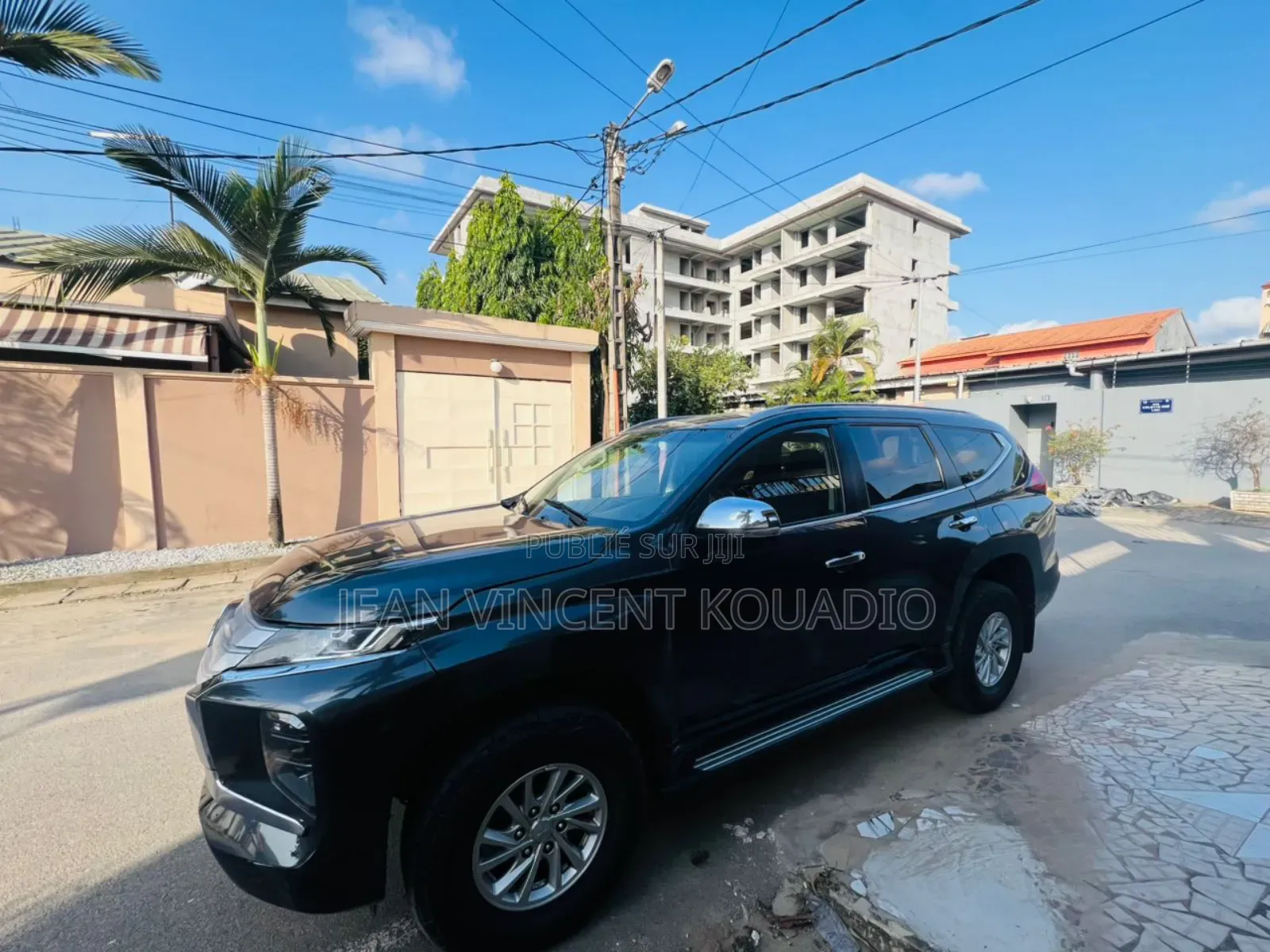 Mitsubishi Pajero 2022 Noir