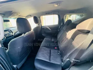 Mitsubishi Pajero 2022 Noir