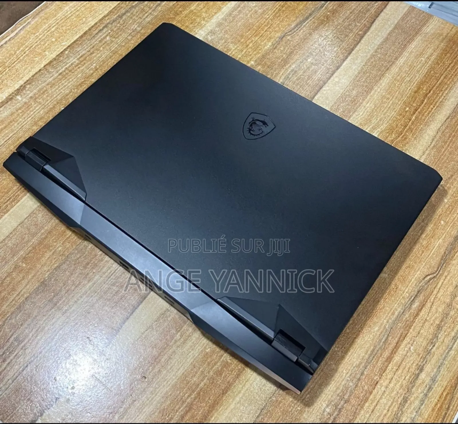 Nouveau MSI Vector 16 HX AI A2XWIG 16GB Intel Core i7 SSD 1T