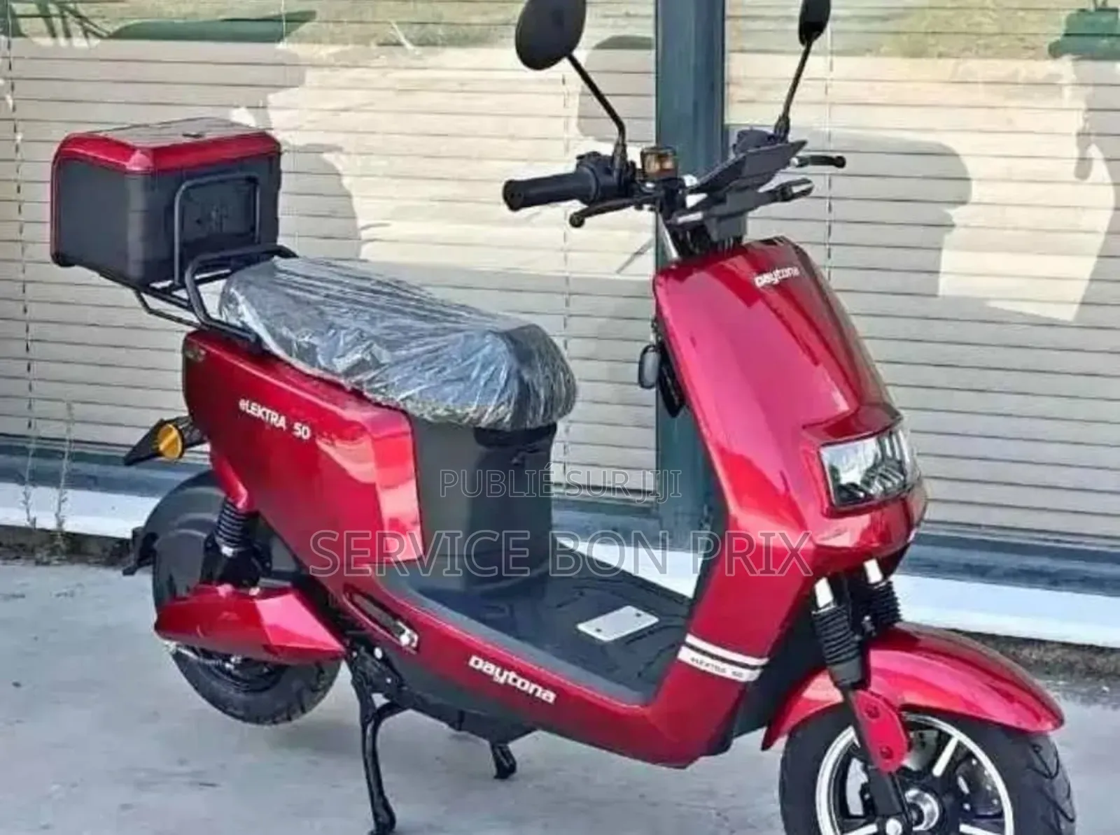 Nouveau Yamaha Majesty 2026 Rouge