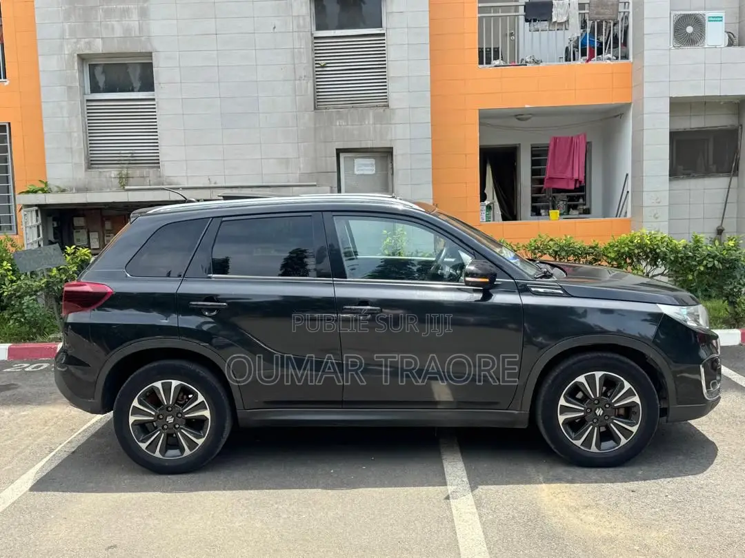 Suzuki Vitara 2024 Noir