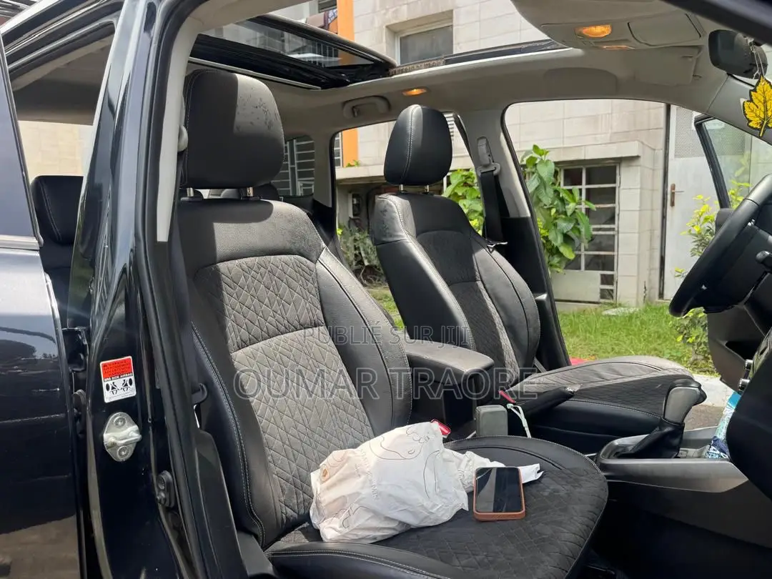 Suzuki Vitara 2024 Noir