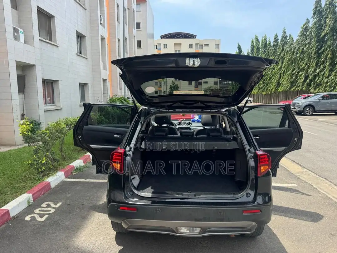 Suzuki Vitara 2024 Noir