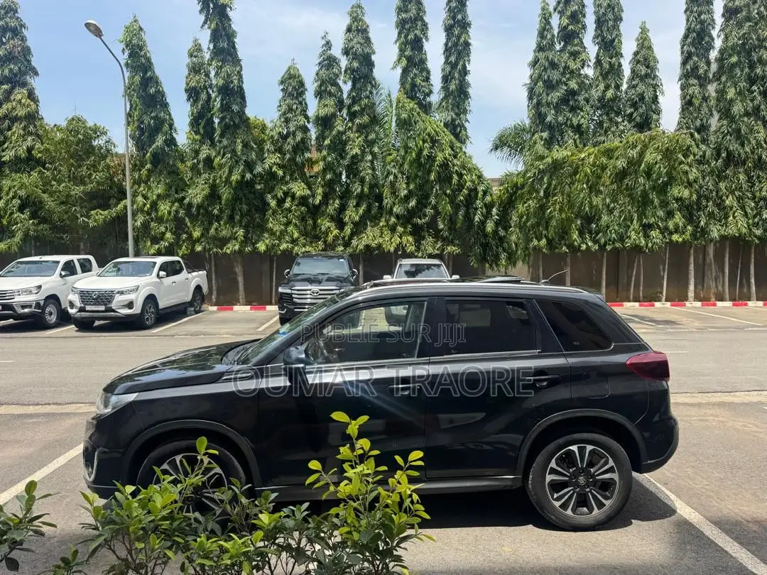 Suzuki Vitara 2024 Noir