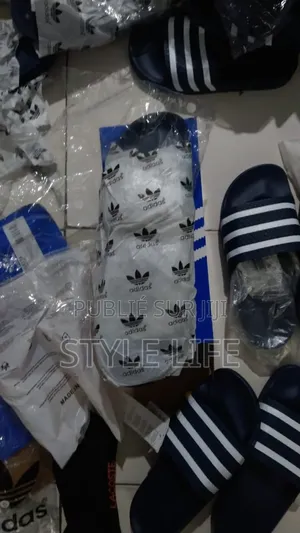 Claquettes Adidas Originals