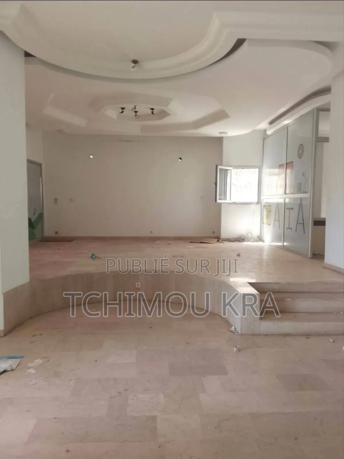 9chbre Duplex dans Mr Kimou Kra, Deux Plateaux à Louer