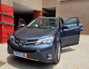 Toyota RAV4 2015 Bleu