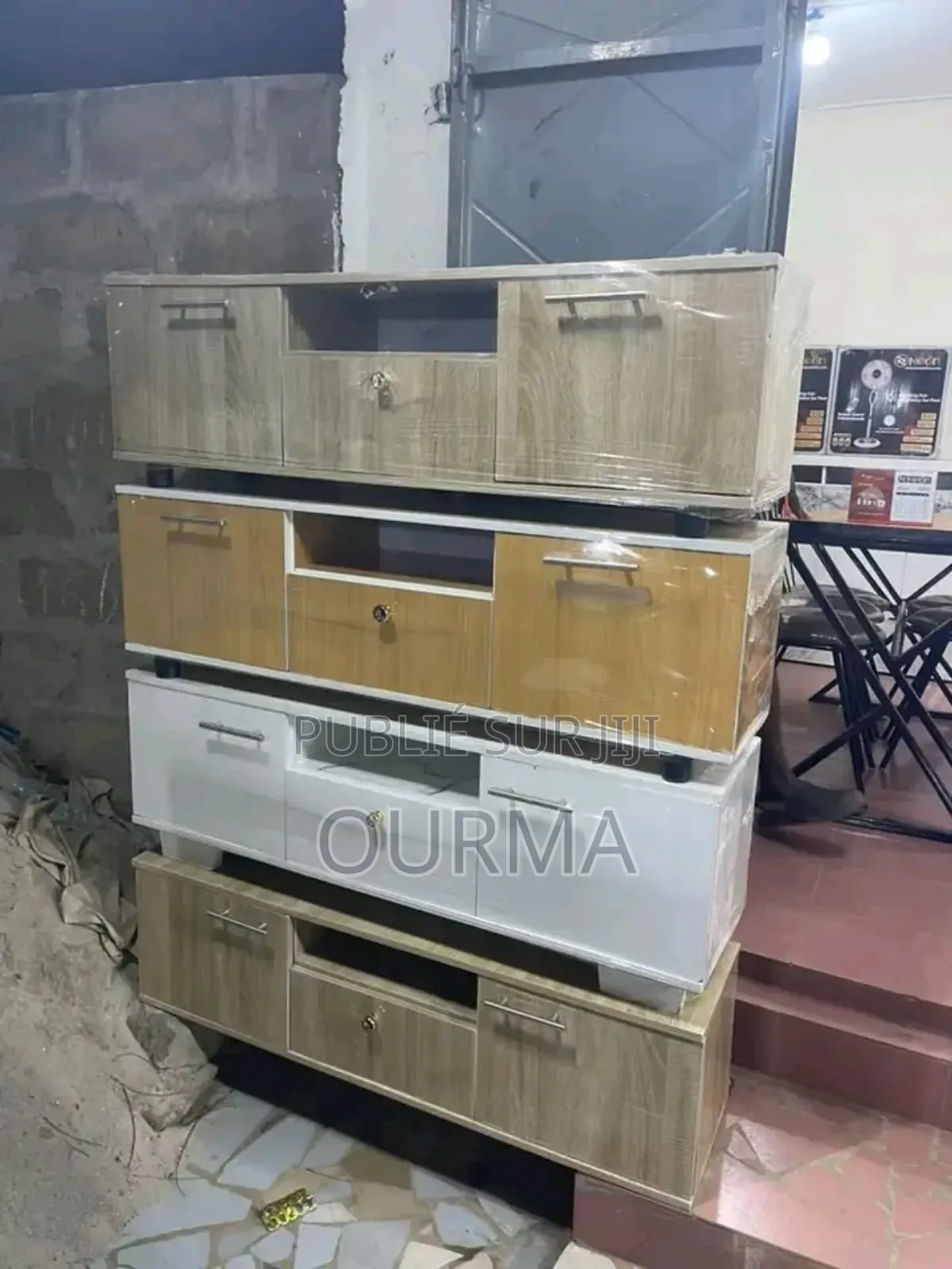 Table a Télévision