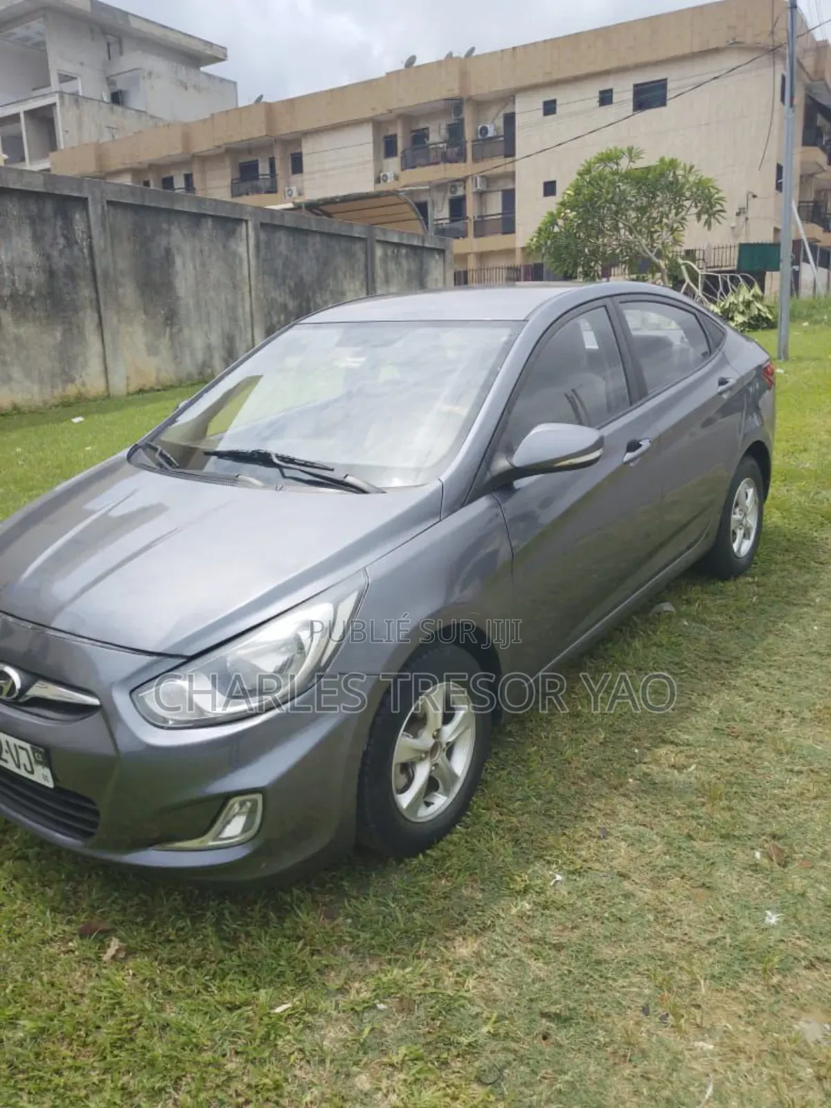 Hyundai Accent 2015 Gris