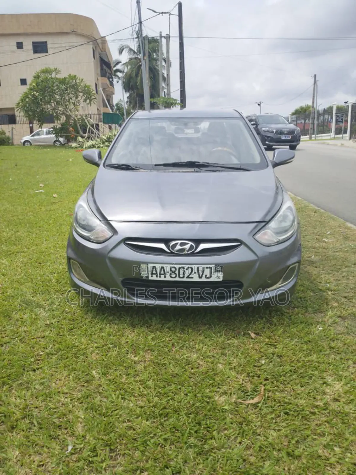 Hyundai Accent 2015 Gris