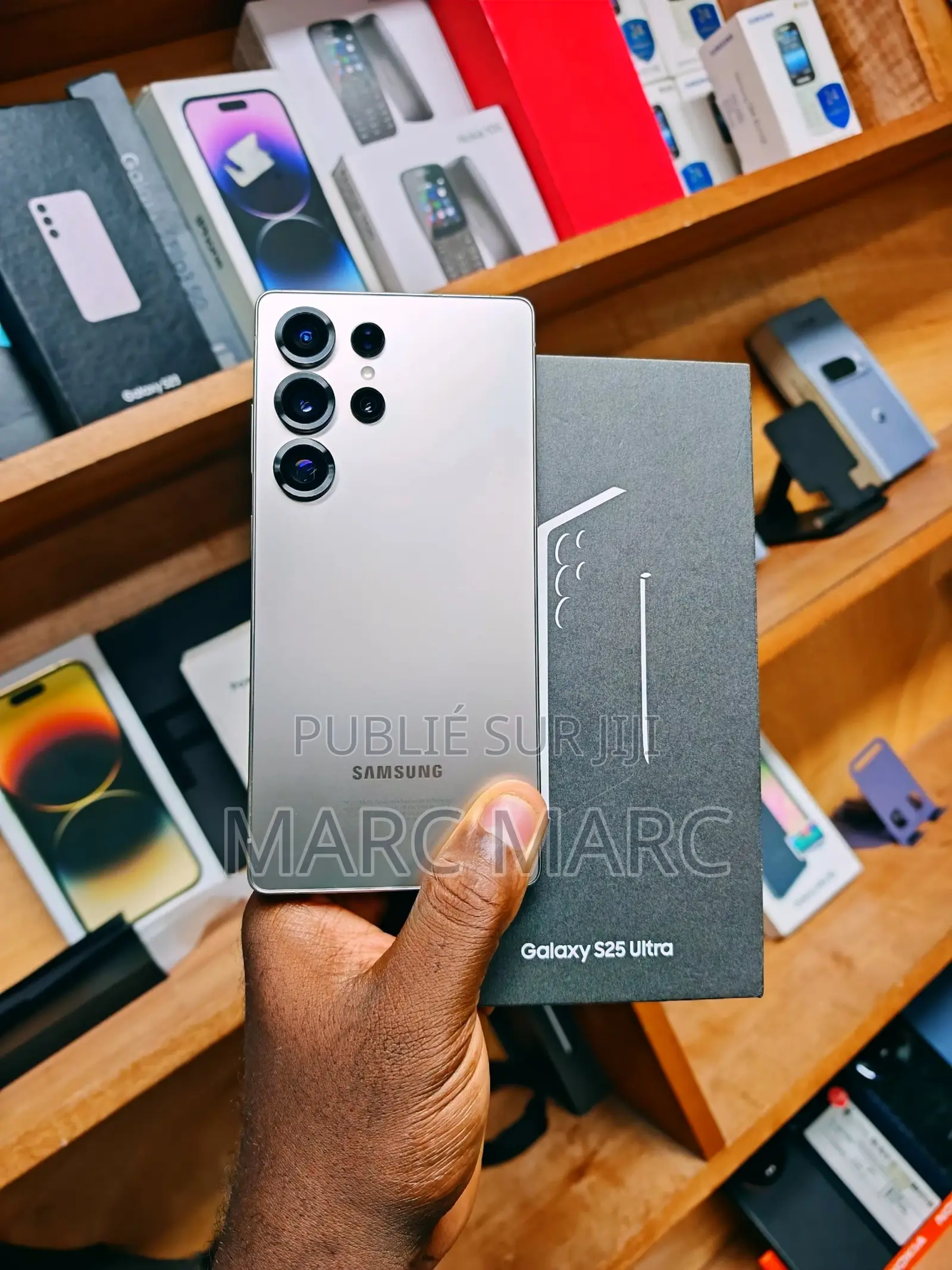 Nouveau Samsung Galaxy S25 Ultra 256 GB Doré