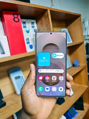 Nouveau Samsung Galaxy S25 Ultra 256 GB Doré