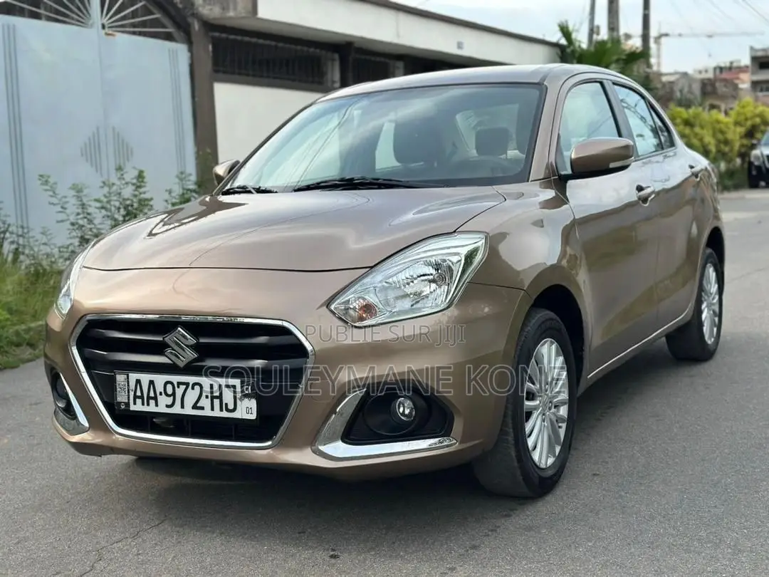 Suzuki Dzire 2024 Gris