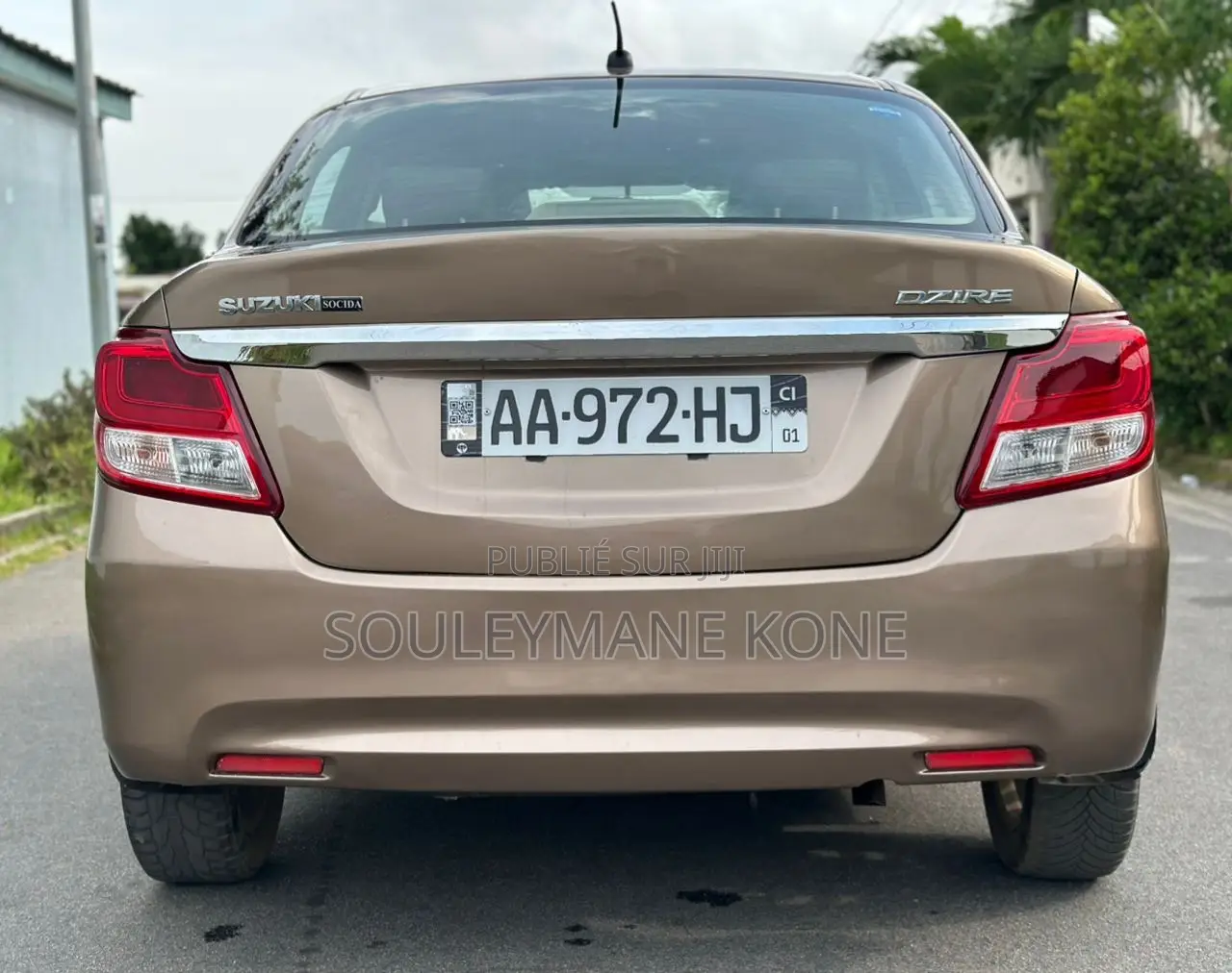 Suzuki Dzire 2024 Gris