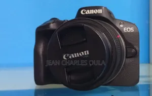 Canon Eos R50 Rf-S 18-45mm