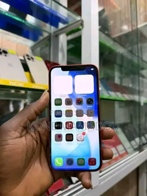 Apple iPhone 11 64 GB Rouge