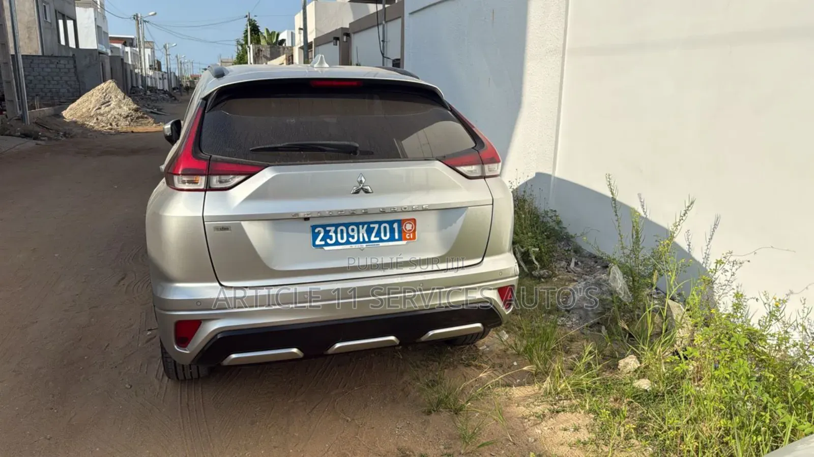 Mitsubishi Eclipse 2022 Gris