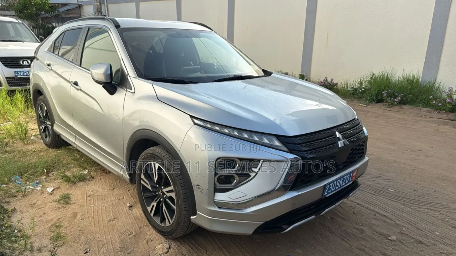 Mitsubishi Eclipse 2022 Gris