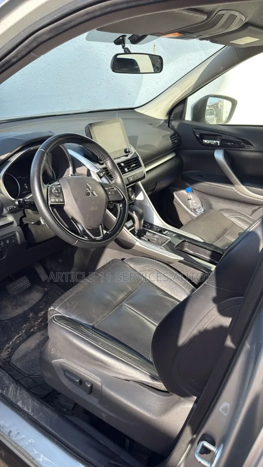 Mitsubishi Eclipse 2022 Gris