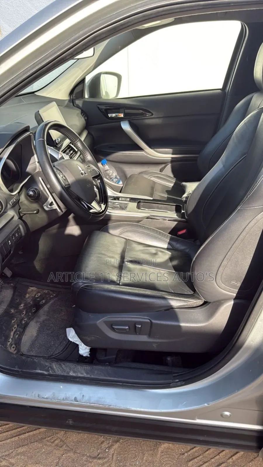 Mitsubishi Eclipse 2022 Gris