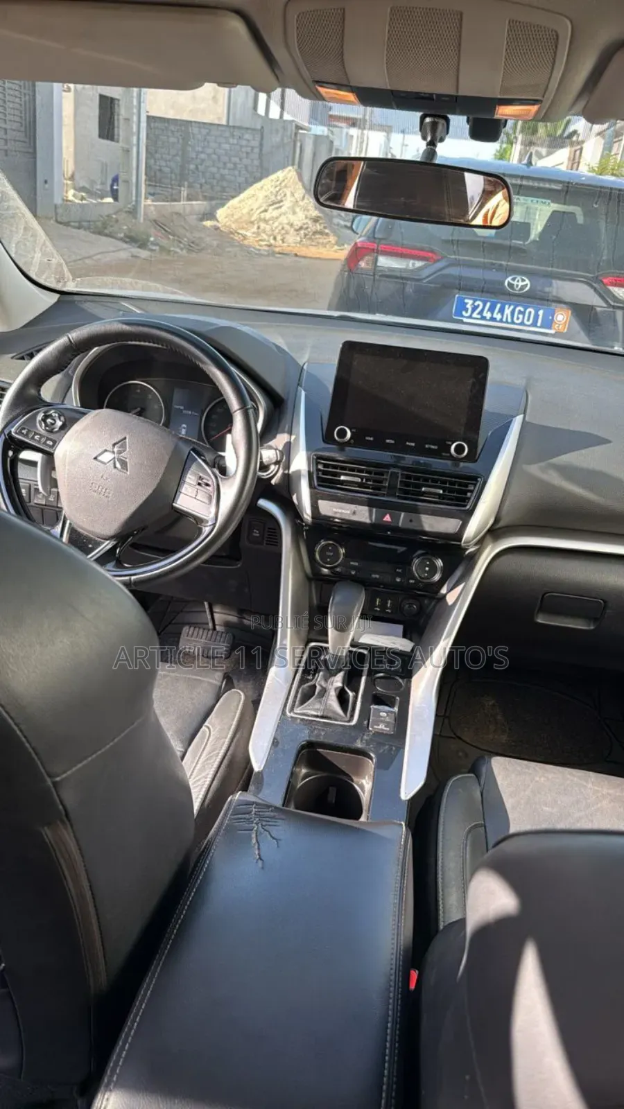 Mitsubishi Eclipse 2022 Gris