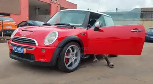 Mini Cooper 2009 Rouge