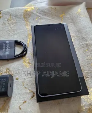 Nouveau Samsung Galaxy S21 5G 128 GB Noir